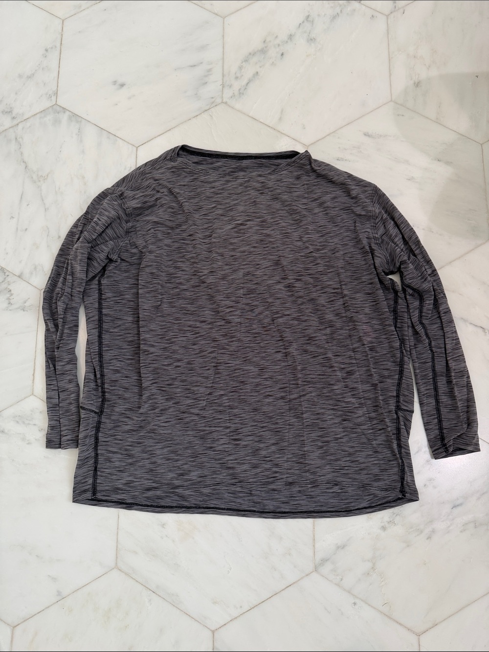LuluLemon Womens Long Sleeve Performance Tee - Heather Gray
